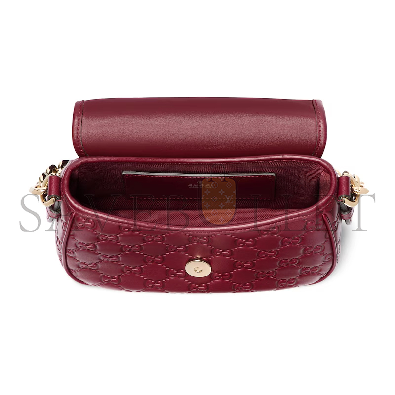 G*u*i gg emblem small shoulder bag ‎847448 (20.5*13*7cm)